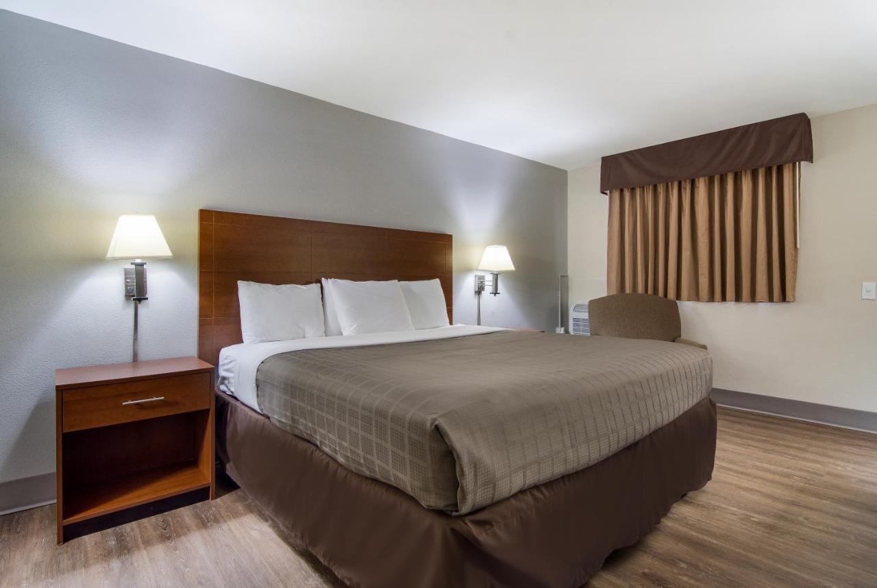The Townhouse Inn High Point Bagian luar foto